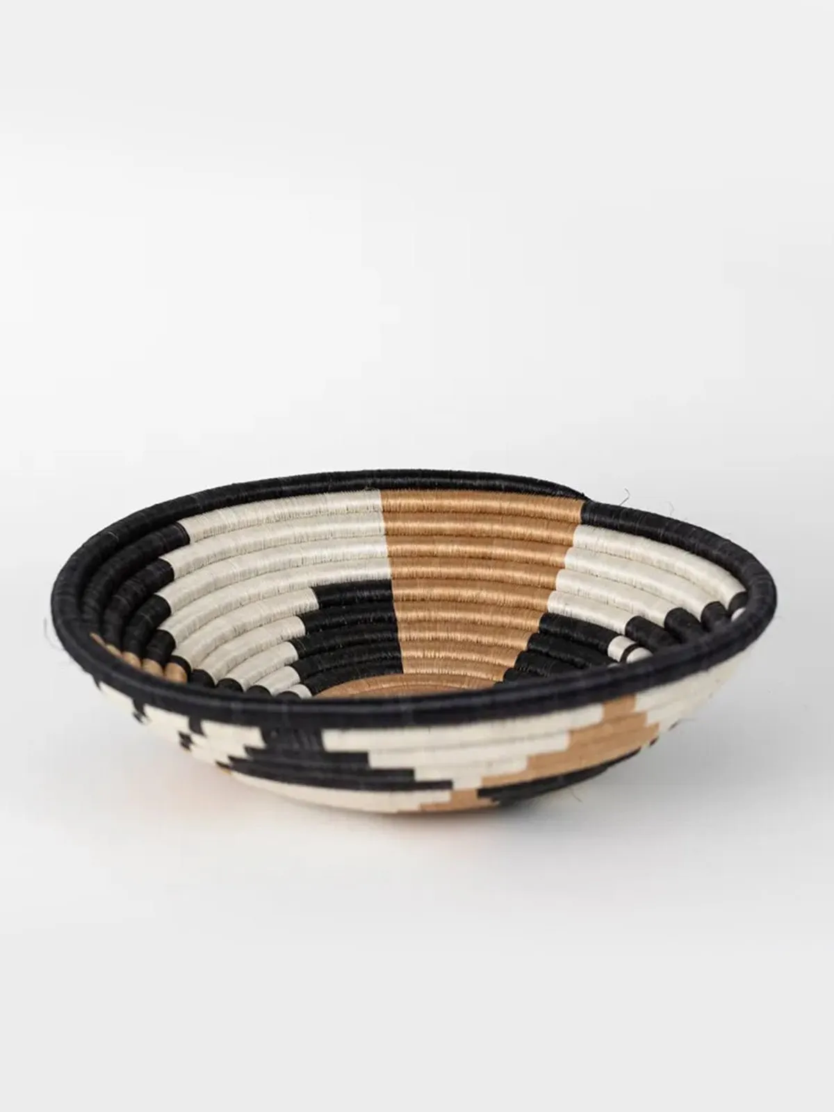 Boutique Diversiform Gray Woven Bowls