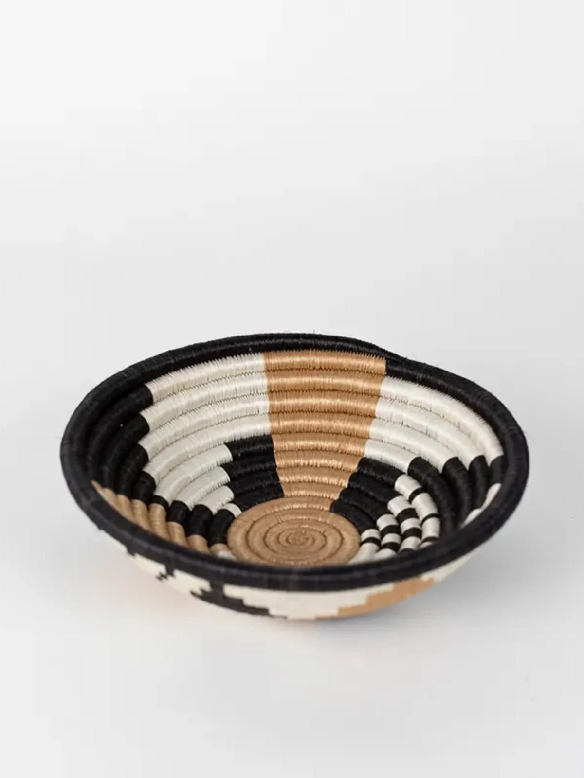 Boutique Diversiform Woven Bowls