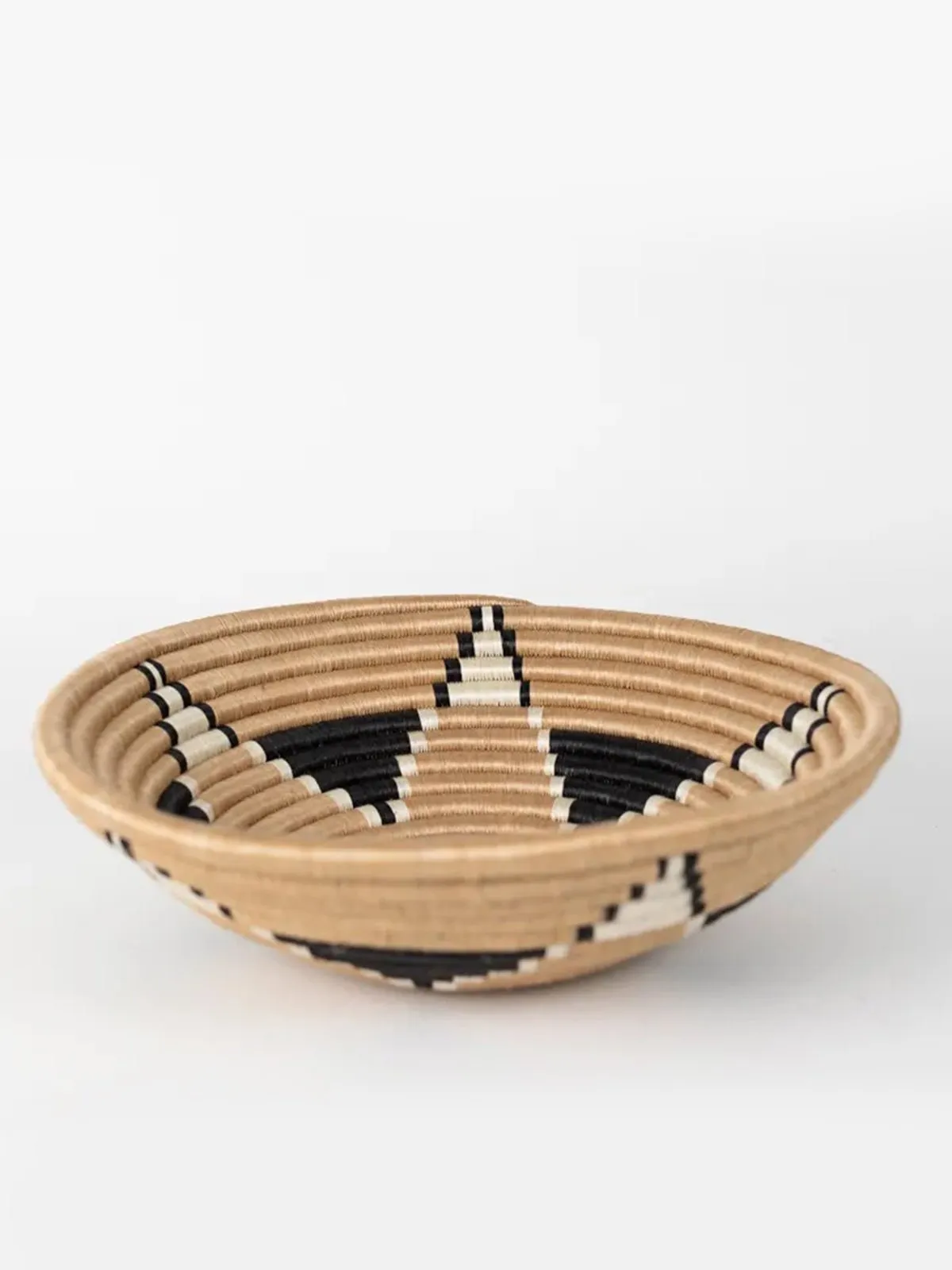 Boutique Vertex Woven Bowls