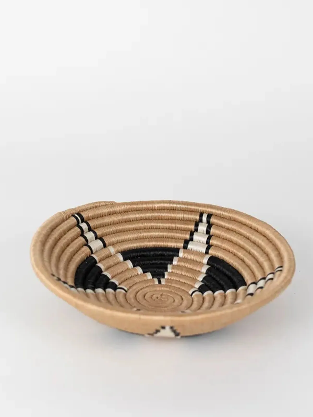 Boutique Vertex Woven Bowls