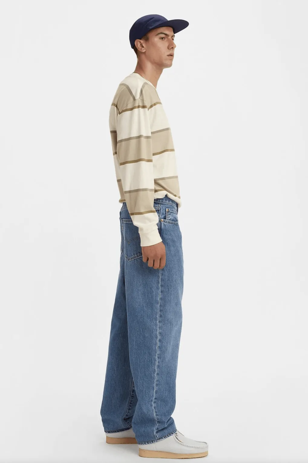 LEVI'S STAY LOOSE JEANS JEANS - MEDIUM INDIGO STONEWASH